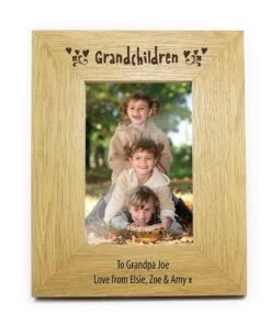 Personalised Oak Finish 4×6 Grandchildren Photo Frame