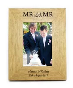 Personalised Oak Finish 4×6 Mr & Mr Photo Frame