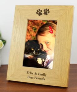 Personalised Oak Finish 4×6 Paw Prints Photo Frame