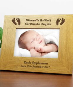 Personalised Oak Finish 6×4 Landscape Baby Footprints Photo Frame