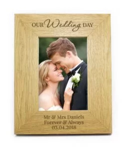 Personalised Our Wedding Day 4×6 Oak Finish Photo Frame